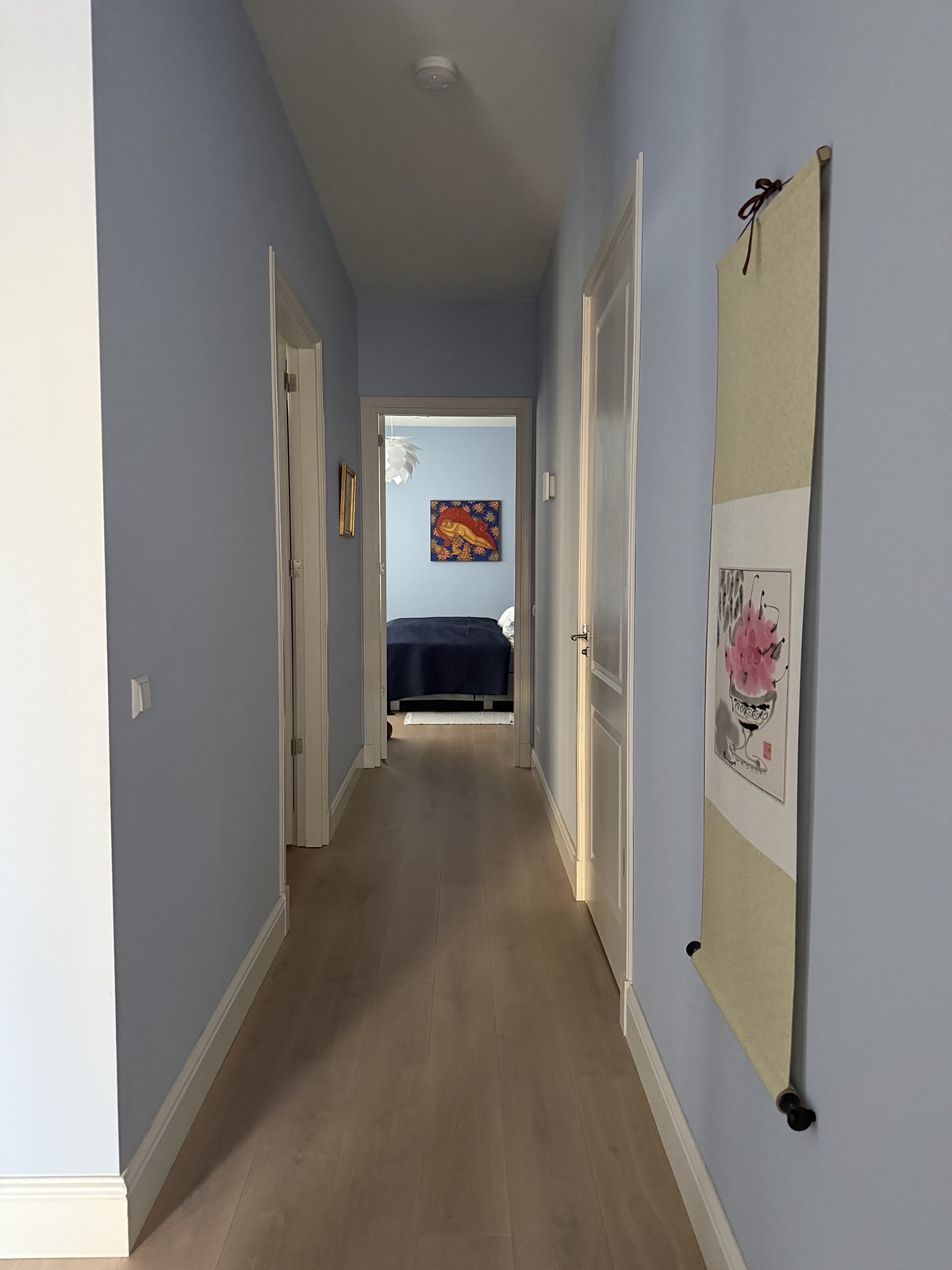 Internal hall from the study to the main bedroom
